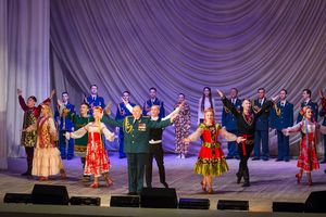 Концерт ансамбля песни и пляски Уральского округа войск национальной гвардии Российской Федерации
