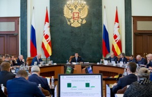 Соцконтракт стал доступнее для малообеспеченных южноуральцев