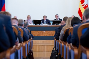 Алексей Текслер провел совещание с главами муниципальных образований