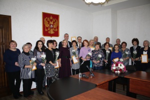 О денежном поощрении педагогических работников муниципальных общеобразовательных учреждений и Дворца творчества