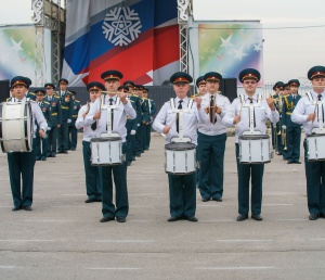 Снежинск отметил День работника атомной промышленности Фестивалем военных оркестров