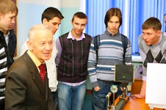 Навстречу будущему